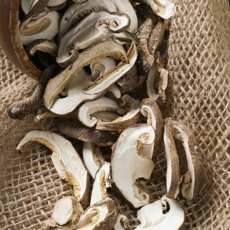 쉼팩토리,[웰던표고] 유기농 참나무원목표고 화고/동고로 건조한 슬라이스 120g, 큐브 120g, 건표고 분말 120g, 선물세트 [원산지:국산(강원도 정선군)]